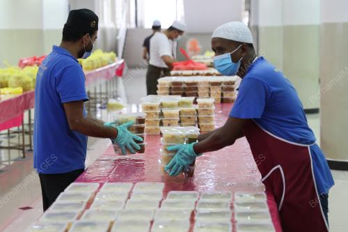 JUADAH BERBUKA UNTUK PETUGAS BARISAN HADAPAN