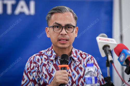 FAHMI FADZIL