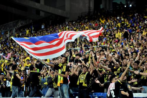 KL51_25112012_AFF_CUP5