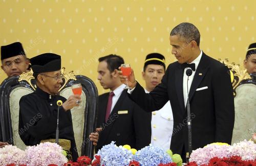 KL51_26042014_AGONG_OBAMA