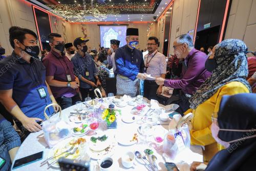 TAN SRI ANNUAR MUSA