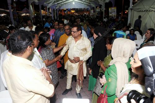 KL51_26102016_DEEPAVALI_KAYVEAS