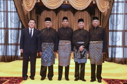 KL51_29072015_MENTERI
