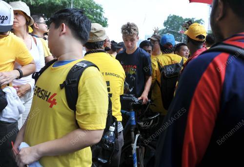 KL51_29082015_BERSIH
