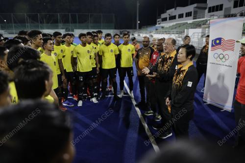 DATUK MOHD NASIR ALI