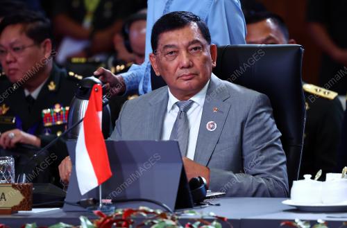 MESYUARAT MENTERI-MENTERI PERTAHANAN ASEAN KE 19