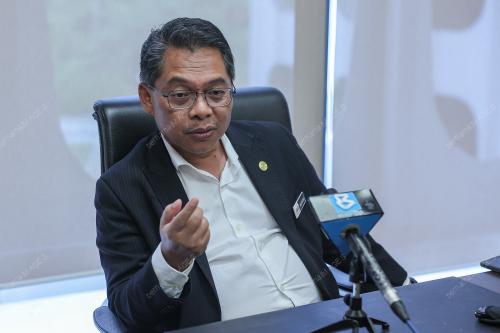KL52_02032026_PARLIMEN