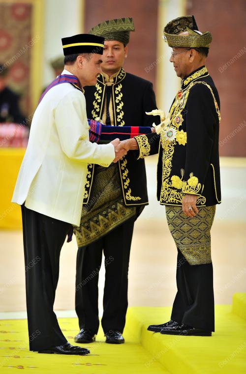 KL52_02062012_AGONG_PINGAT