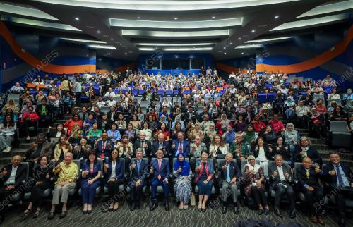 ESD FOR 2030 REGIONAL MEETING ON TRANSFORMING THE FUTURES OF EDU