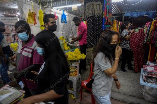 TINJAUAN PERSIAPAN PERAYAAN DEEPAVALI
