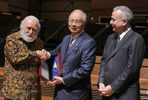 KL52_03122012_PM