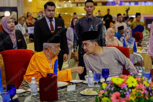 DATUK ONN HAFIZ GHAZI