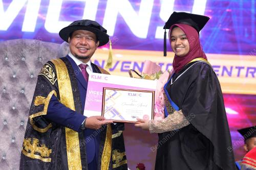 PROF DR SYED HELMY SYED ABU BAKAR