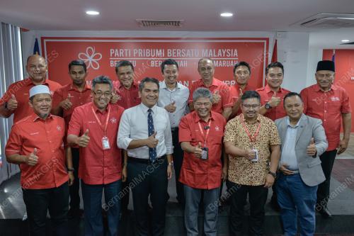 DATUK DR RADZI JIDIN