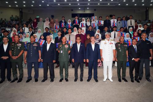 DATUK SERI MOHAMED KHALED NORDIN