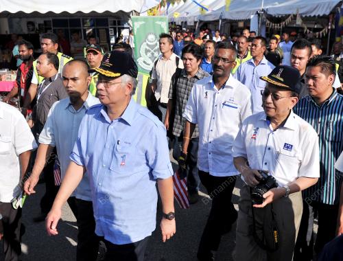 KL52_06012012_PM_LAWAT