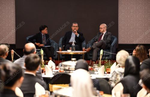 DATUK AARON AGO DAGANG