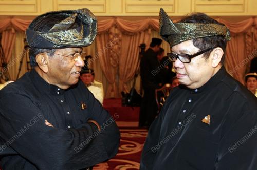 ZAINUDDIN MAIDIN