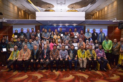 DATUK PROFESOR DR MOHD ZIN BIDIN