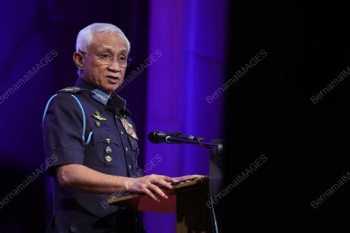 TAN SRI AFFENDI BUANG