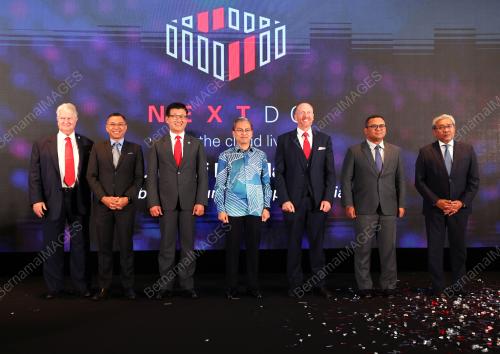 PELANCARAN PUSAT DATA NEXTDC KL1