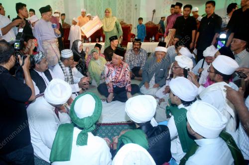 KL52_08112012_SEKOLAH_PONDOK