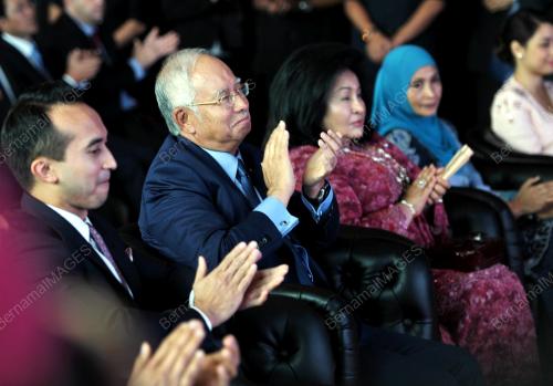 KL52_09112015_PM_NAZA