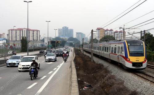 KL52_10102014_BAJET