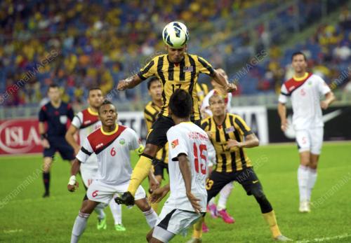 KL52_11062015_BOLA