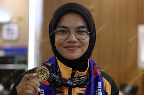 ALEEN AHMAD NAWAWI