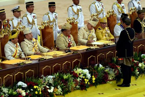 KL52_12122016_AGONG