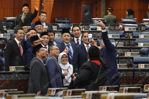 PARLIMEN-15