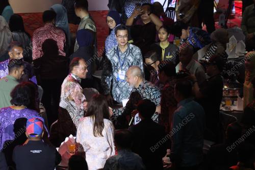 DATUK SERI ANWAR IBRAHIM