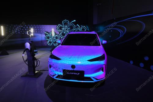 PROTON e.MAS7