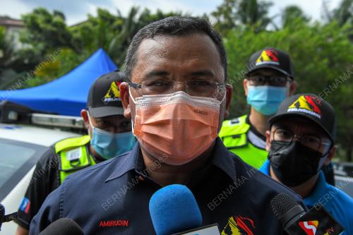 DATUK SERI AMIRUDIN SHARI 