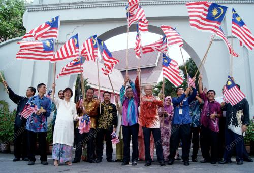 KL52_19072012_KIBAR_JALUR_GEMILANG