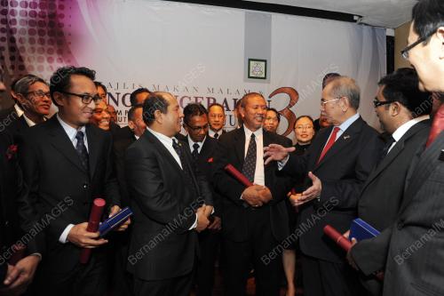 KL52_19102015_DR_WAN_JUNAIDI