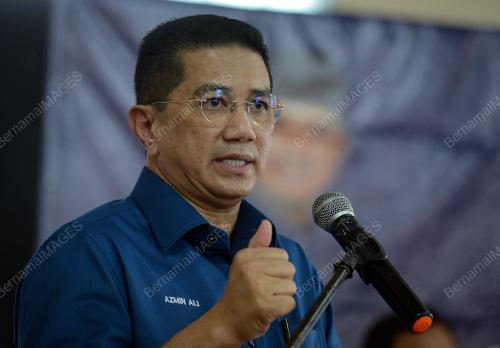 DATUK SERI MOHAMED AZMIN ALI
