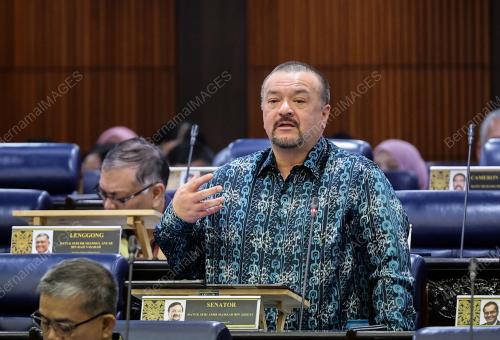 DATUK SERI AMIR HAMZAH AZIZAN