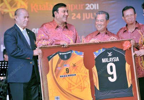 TAN SRI MUHYIDDIN YASIN