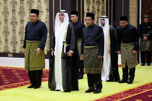 AL-SULTAN ABDULLAH RI'AYATUDDIN AL-MUSTAFA BILLAH SHAH