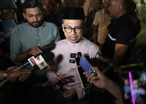 FAHMI FADZIL