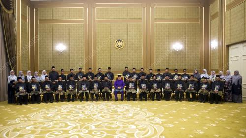 KL52_21062017_AGONG