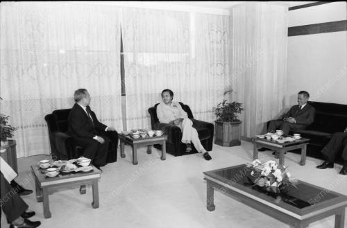 KAMPUCHEA SUMMIT
