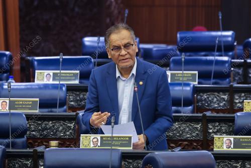 DATUK SERI DR DZULKEFLY AHMAD