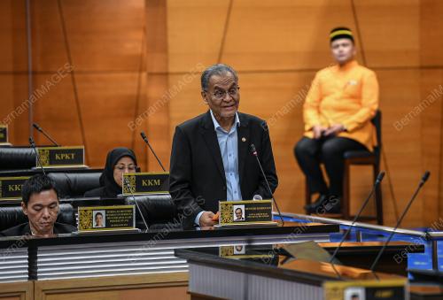 DATUK SERI DR DZULKEFLY AHMAD