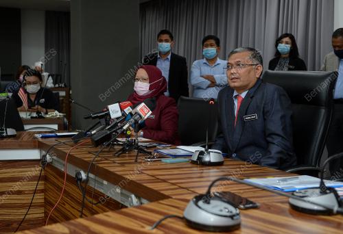 DATUK DR SHAMSUL ANUAR NASARAH