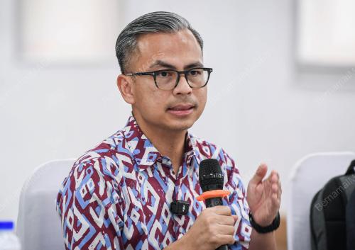 FAHMI FADZIL