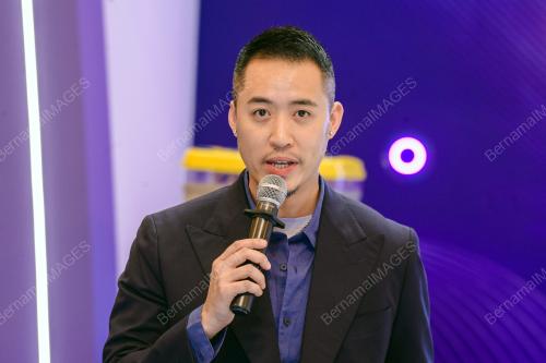BRYAN LOO