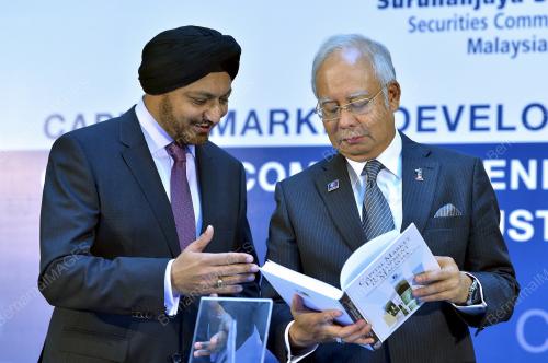 KL52_26082014_PM_BUKU